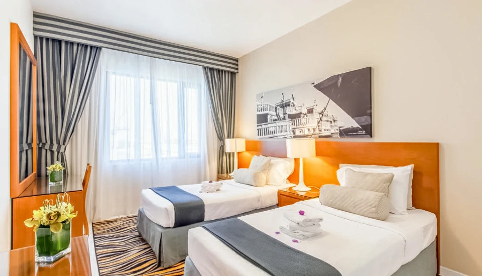 هتل آپارتمان گلدن سندز دبی